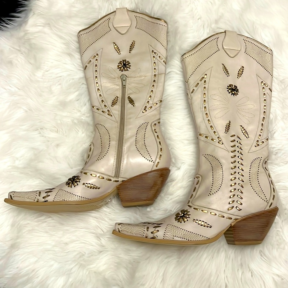 BCBG Boots. Never Worn